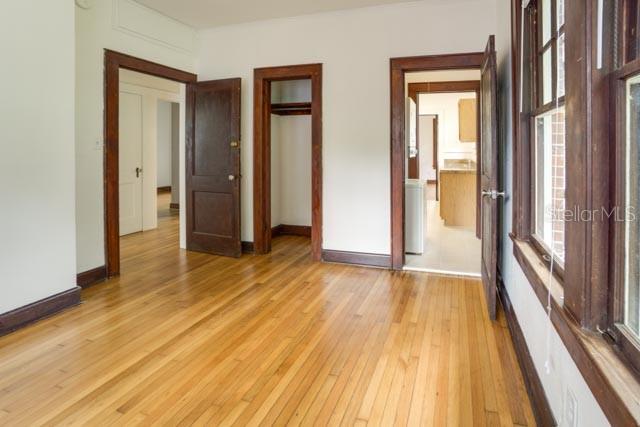 Image 6 of 12 For 113 11th Street 1-2