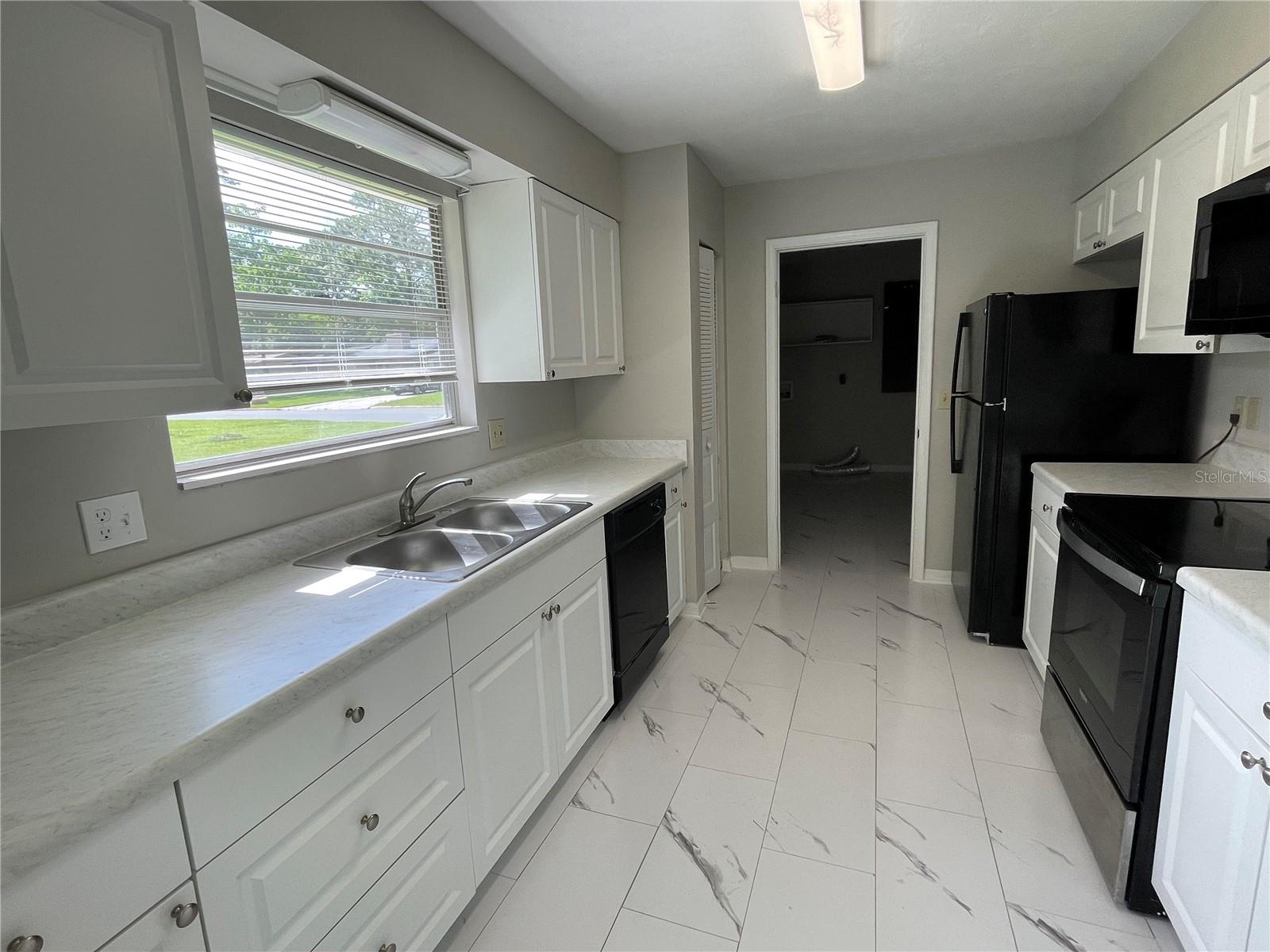 Image 11 of 31 For 6206 27th Street