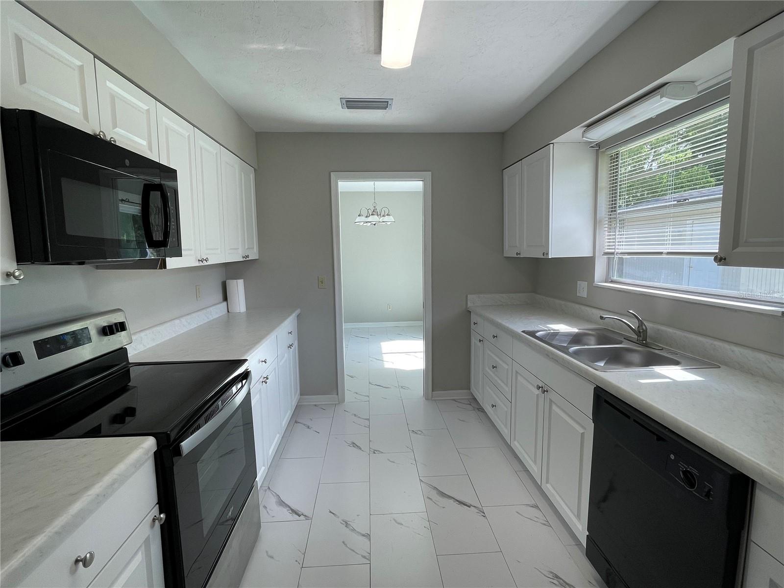 Image 12 of 31 For 6206 27th Street