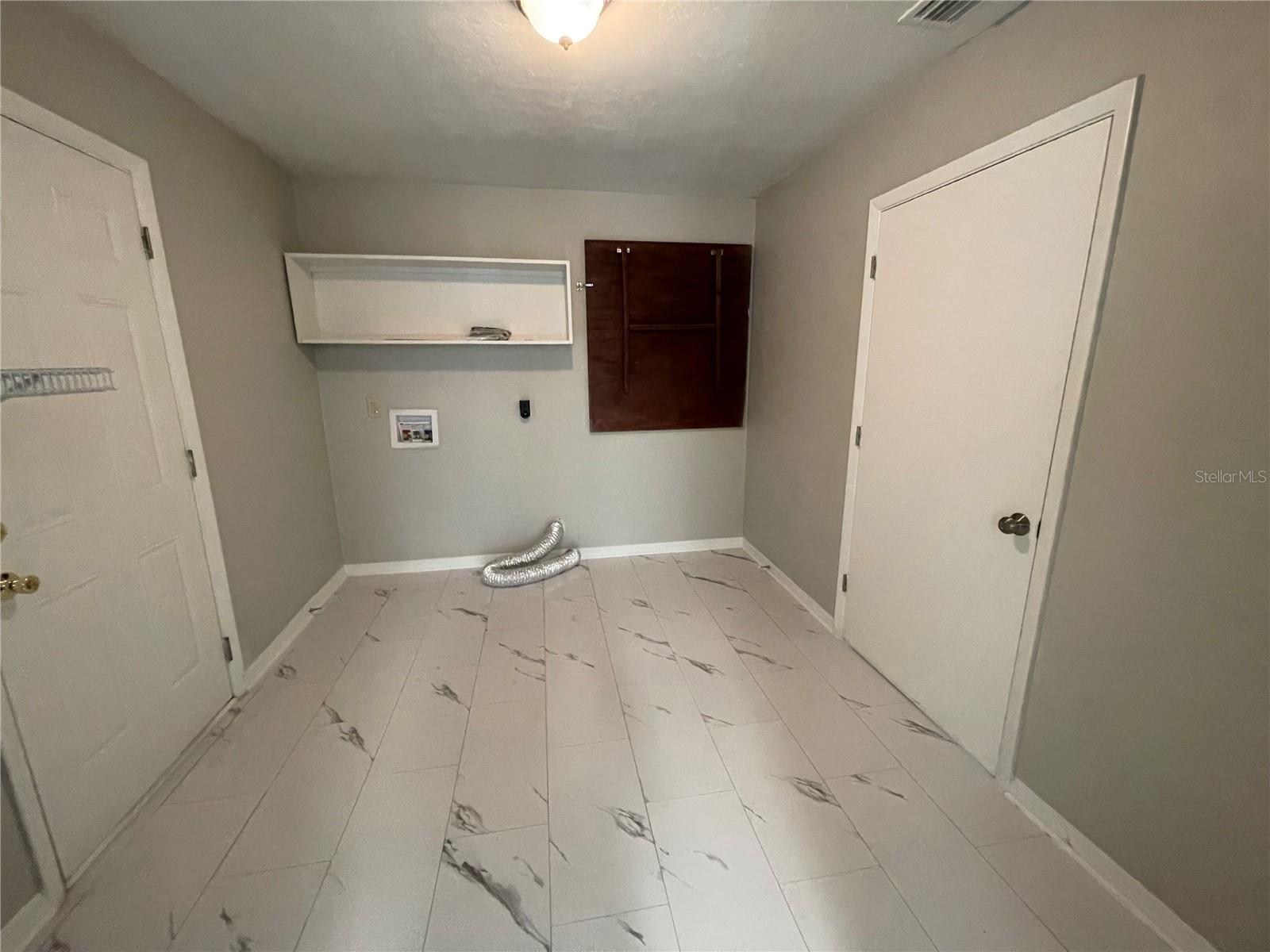 Image 23 of 31 For 6206 27th Street