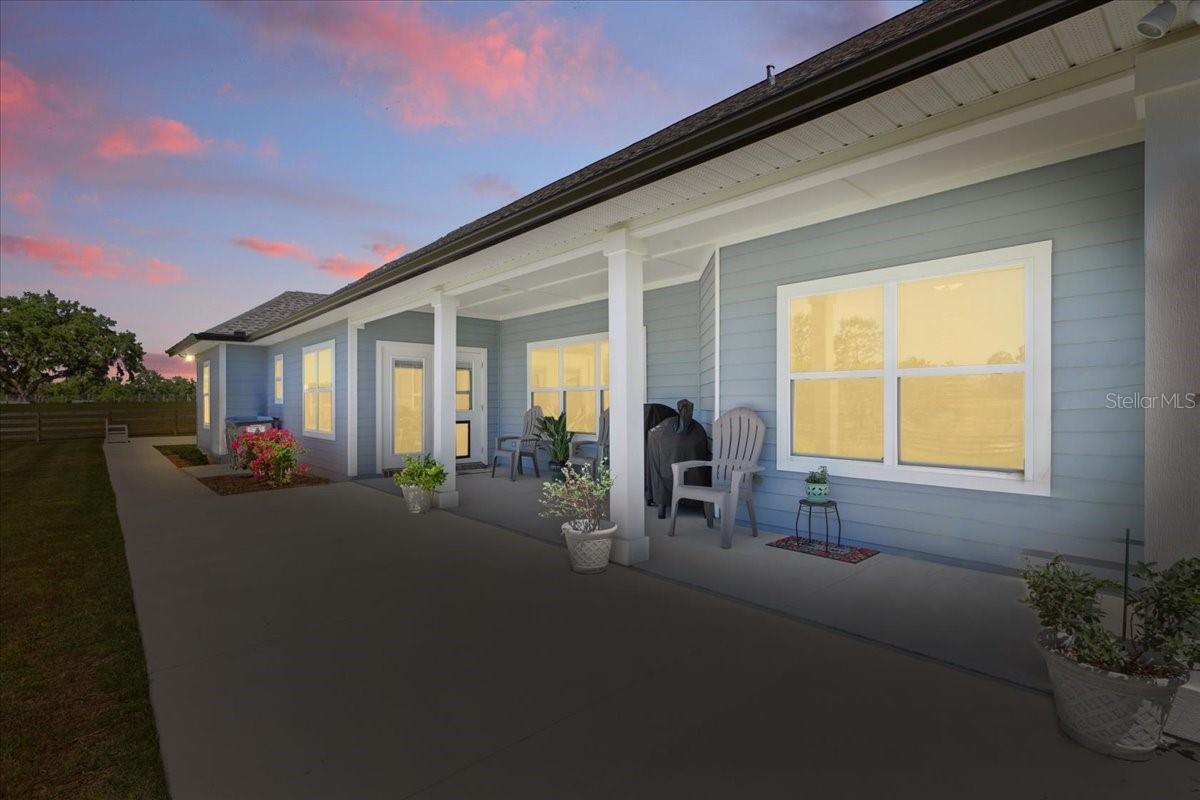 Image 18 of 62 For 8968 122nd Street