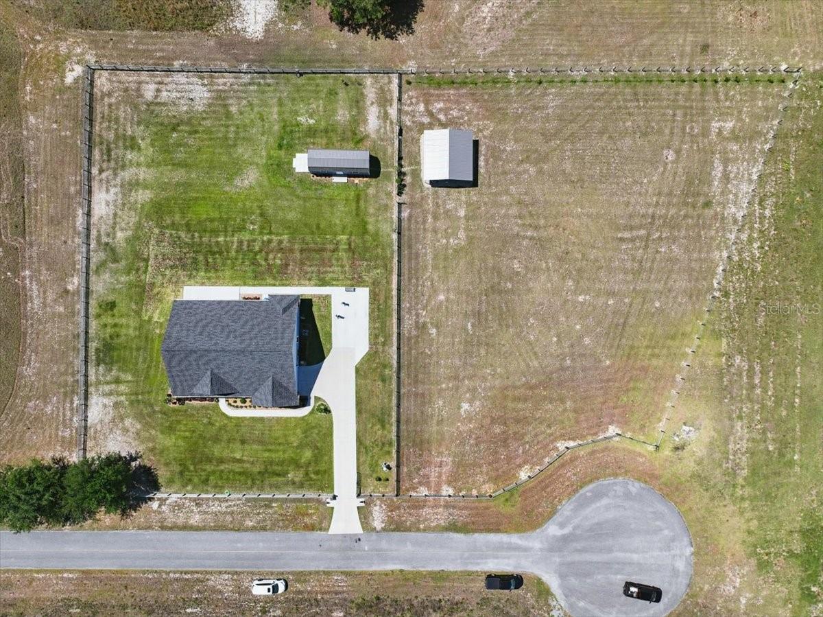 Image 2 of 62 For 8968 122nd Street