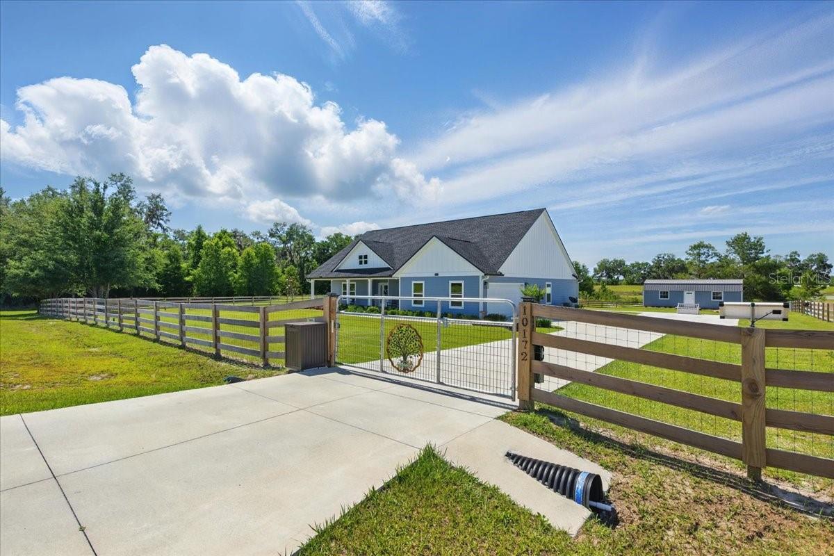Image 20 of 62 For 8968 122nd Street