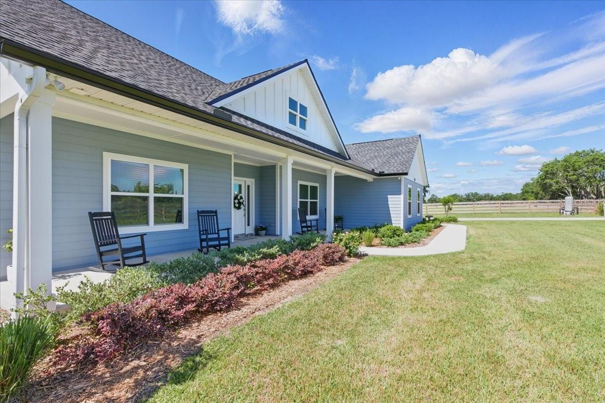 Image 27 of 62 For 8968 122nd Street