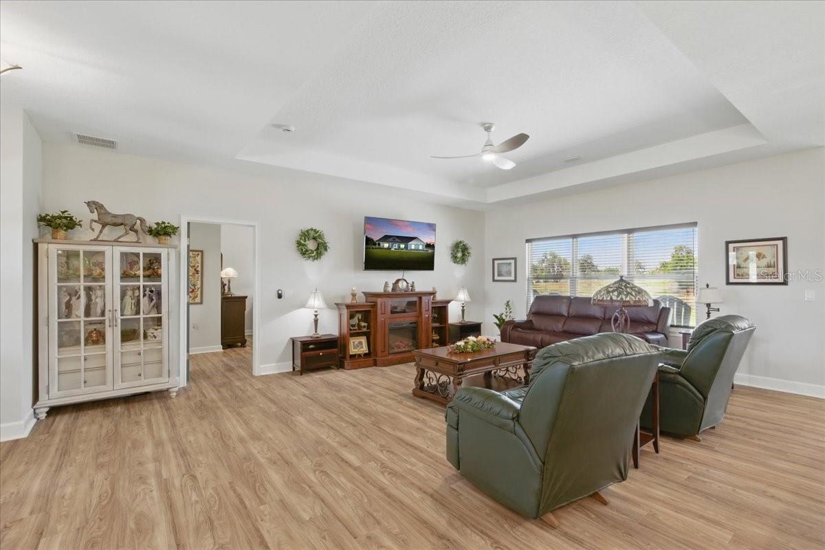 Image 41 of 62 For 8968 122nd Street