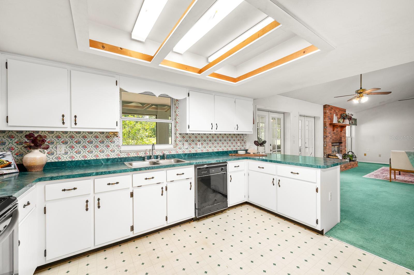 Image 16 of 53 For 3233 125th Street