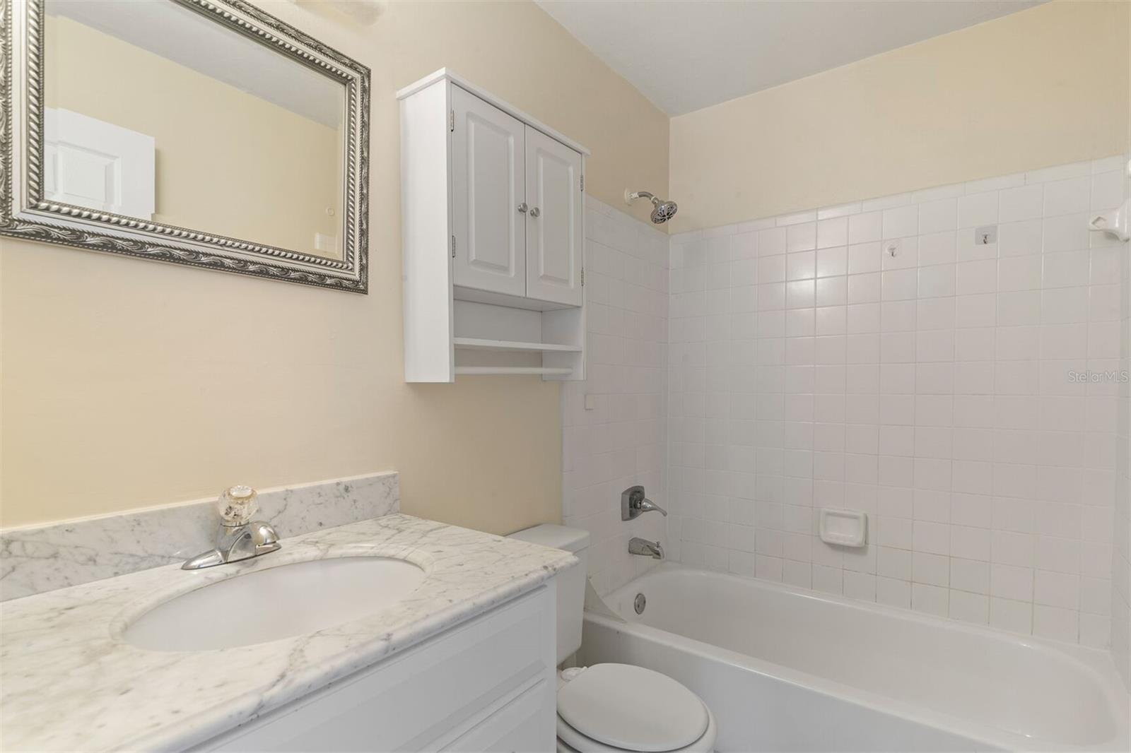 Image 17 of 27 For 2635 35th Place 301