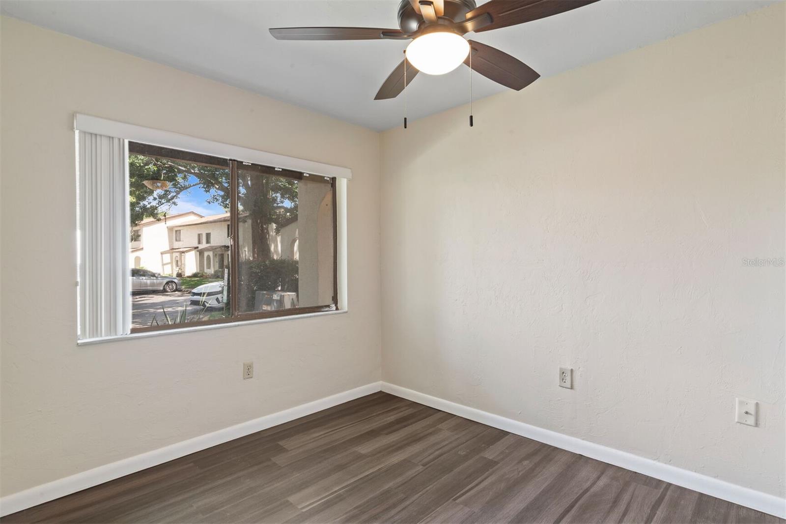 Image 4 of 27 For 2635 35th Place 301