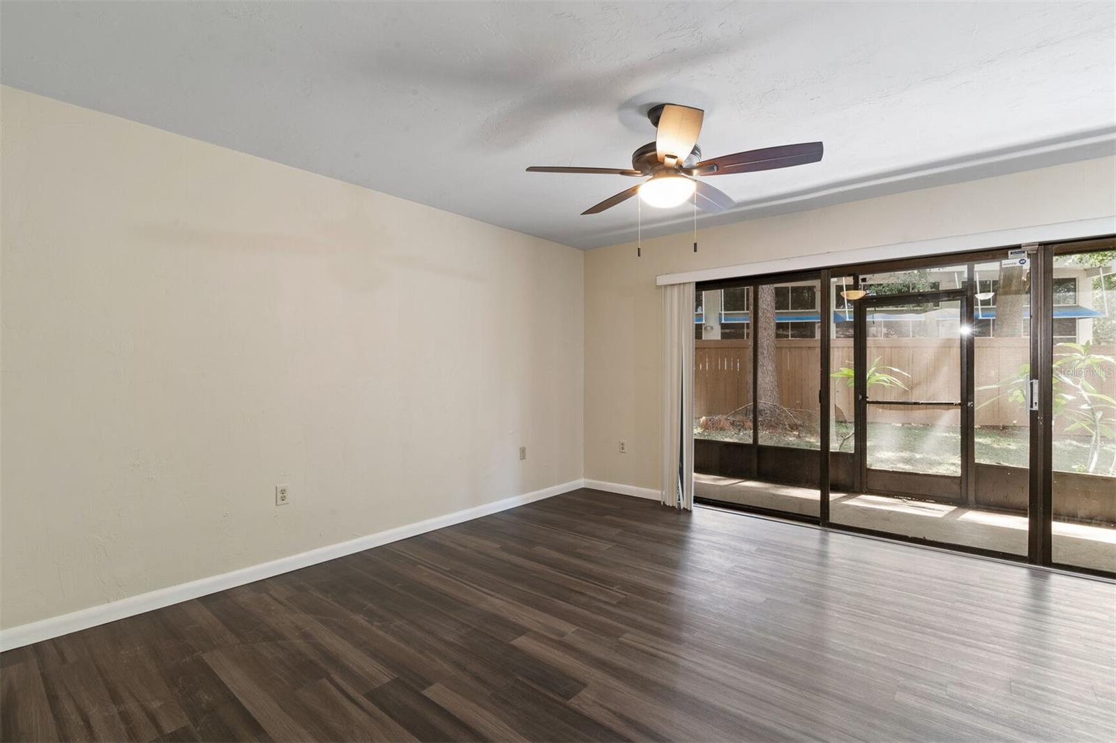 Image 9 of 27 For 2635 35th Place 301