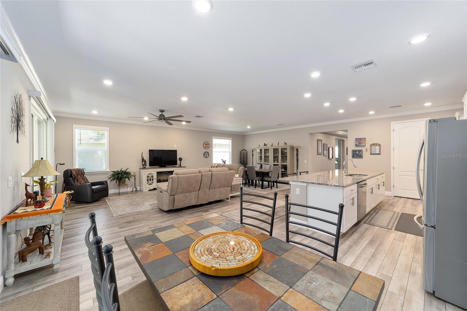 Image 16 of 51 For 13767 137th Court