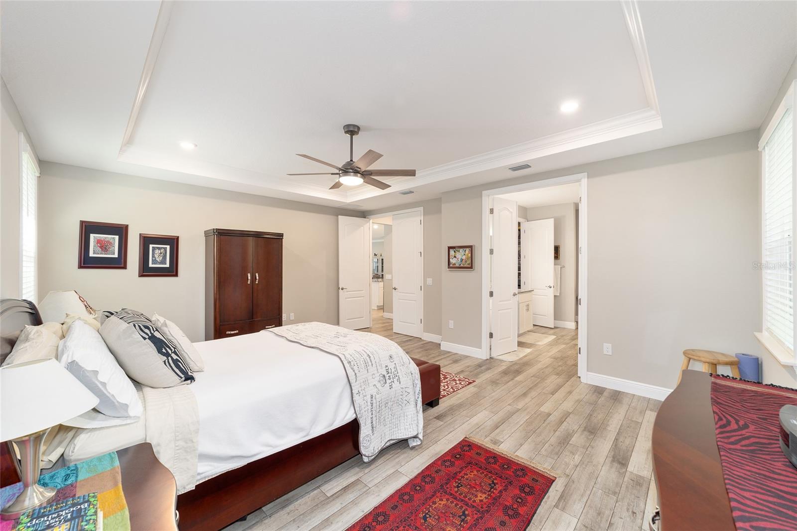 Image 18 of 51 For 13767 137th Court