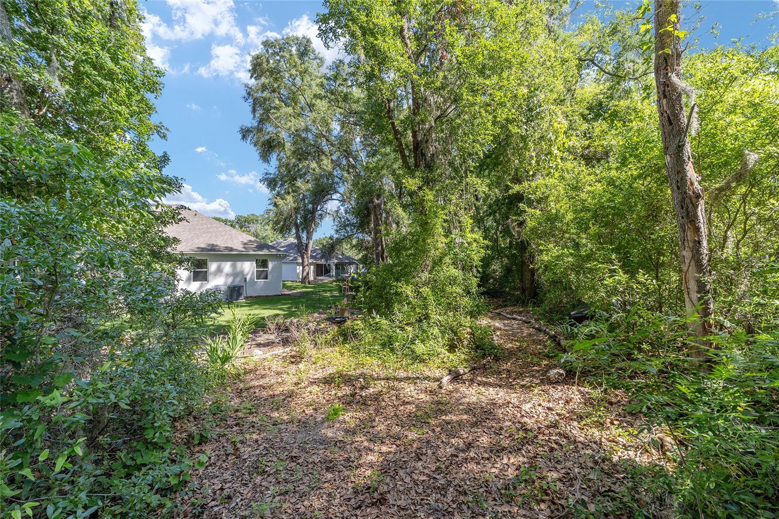 Image 40 of 51 For 13767 137th Court