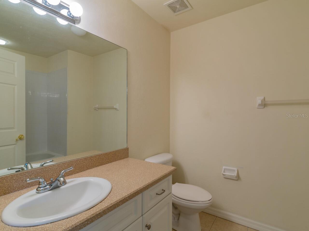 Image 20 of 27 For 1565 29th Road 4