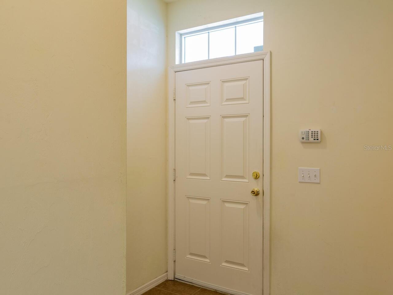 Image 4 of 27 For 1565 29th Road 4