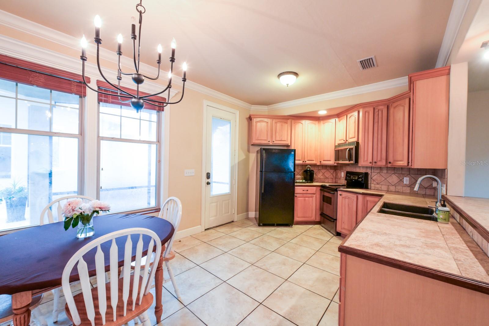 Image 43 of 66 For 15764 48th Place