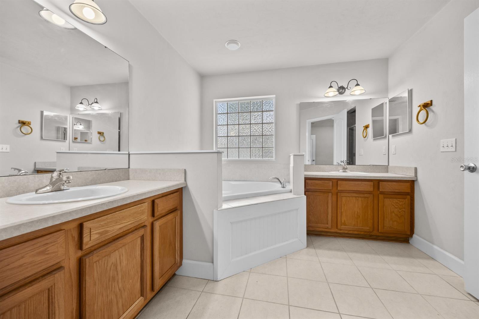 Image 10 of 36 For 964 256th Terrace