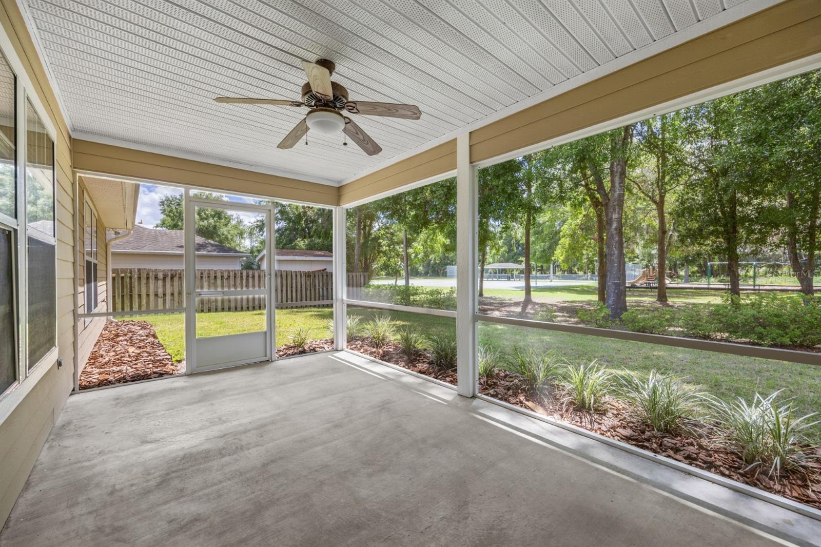 Image 27 of 36 For 964 256th Terrace