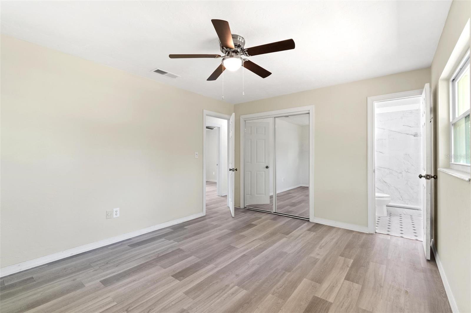 Image 13 of 25 For 5815 26th Terrace