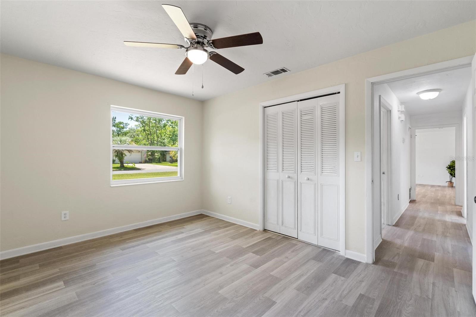 Image 16 of 25 For 5815 26th Terrace
