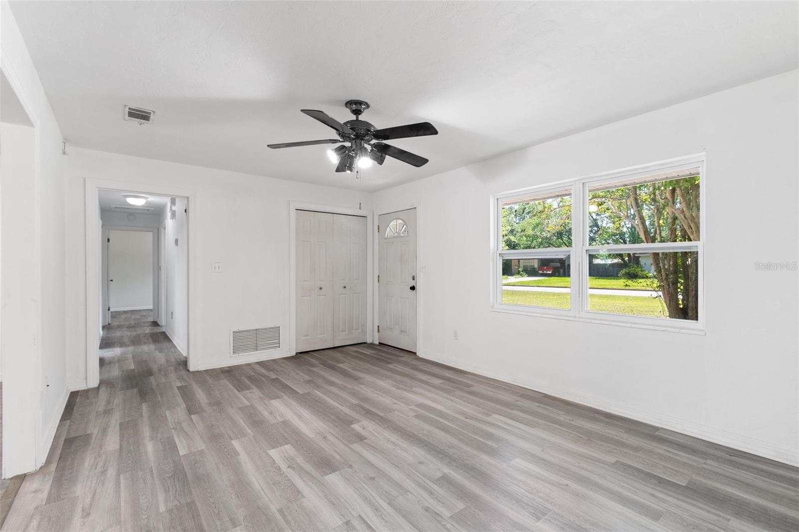 Image 3 of 25 For 5815 26th Terrace