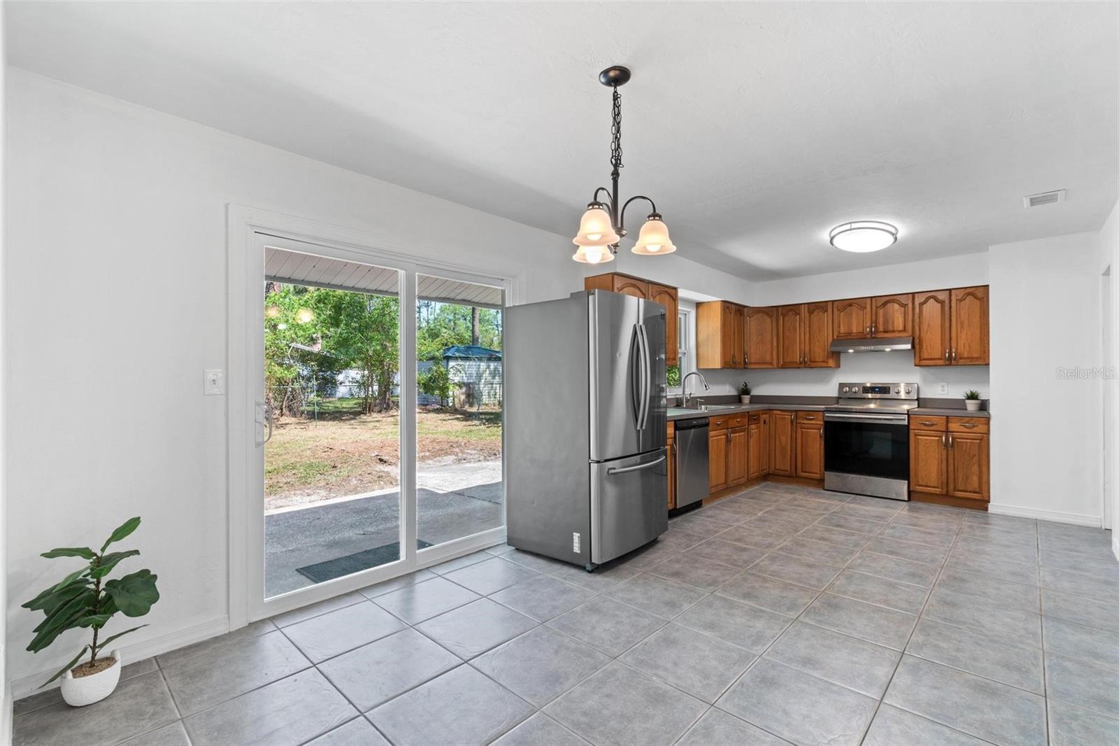 Image 6 of 25 For 5815 26th Terrace