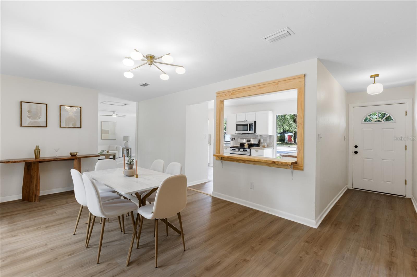 Image 3 of 17 For 2448 54th Boulevard