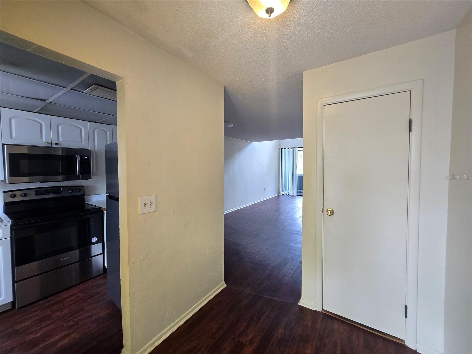 Image 2 of 20 For 603 75th Street 207