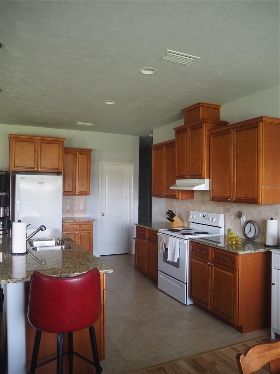 Image 7 of 21 For 23051 4th Place