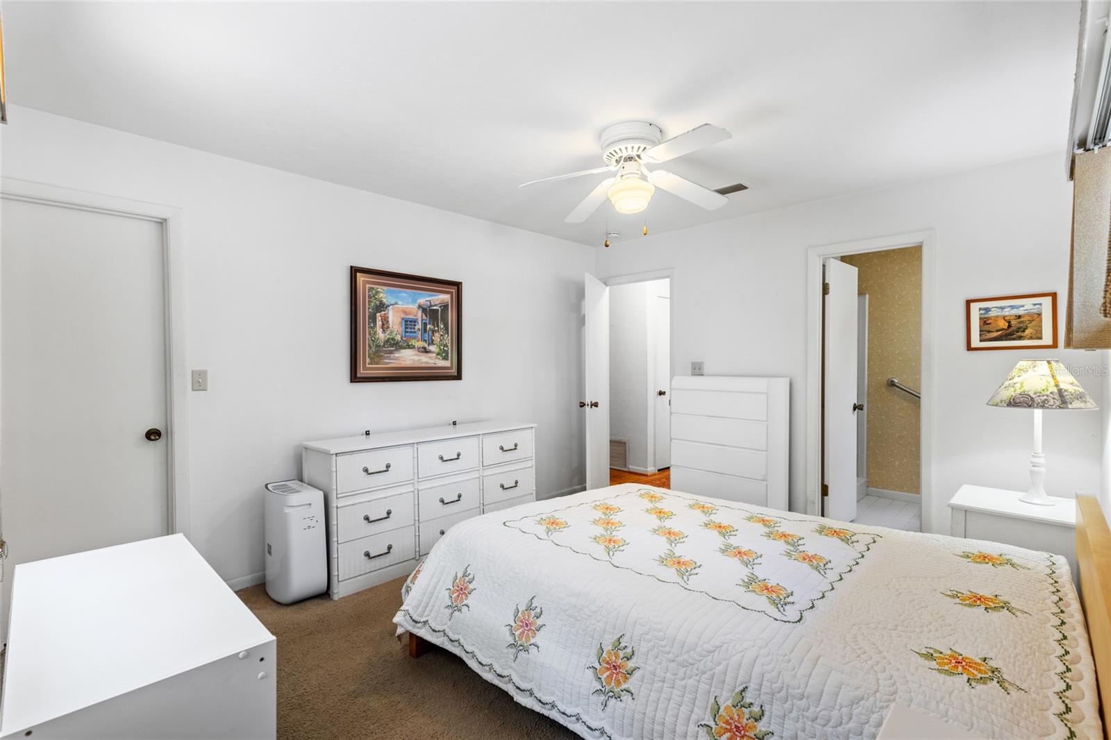 Image 16 of 29 For 8689 42nd Drive