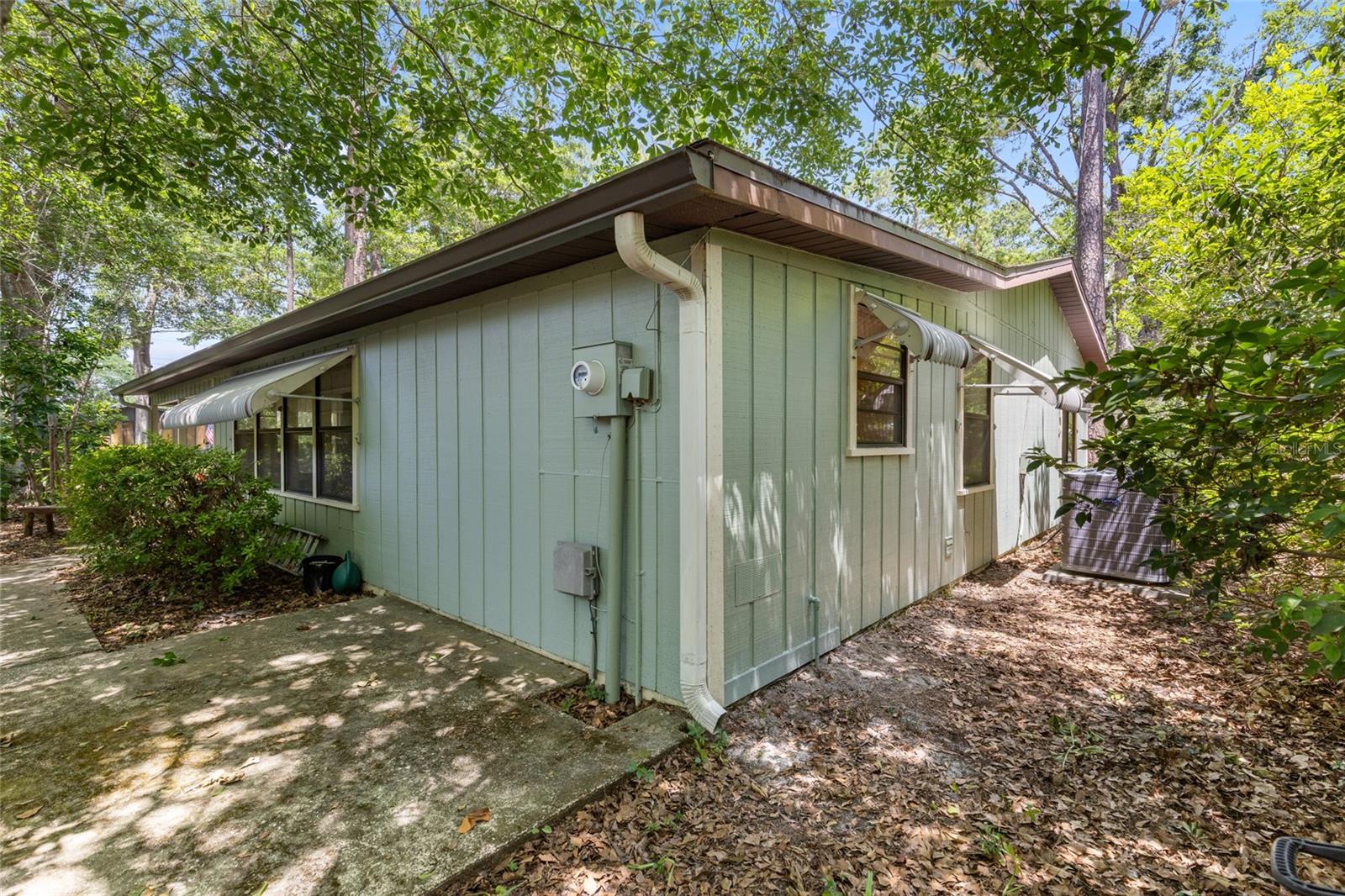 Image 26 of 29 For 8689 42nd Drive