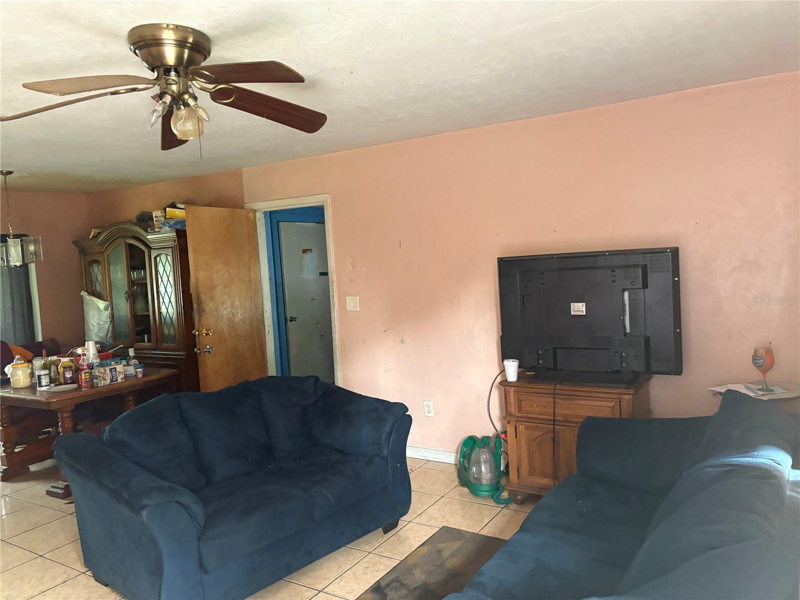 Image 2 of 8 For 1742 15th Avenue