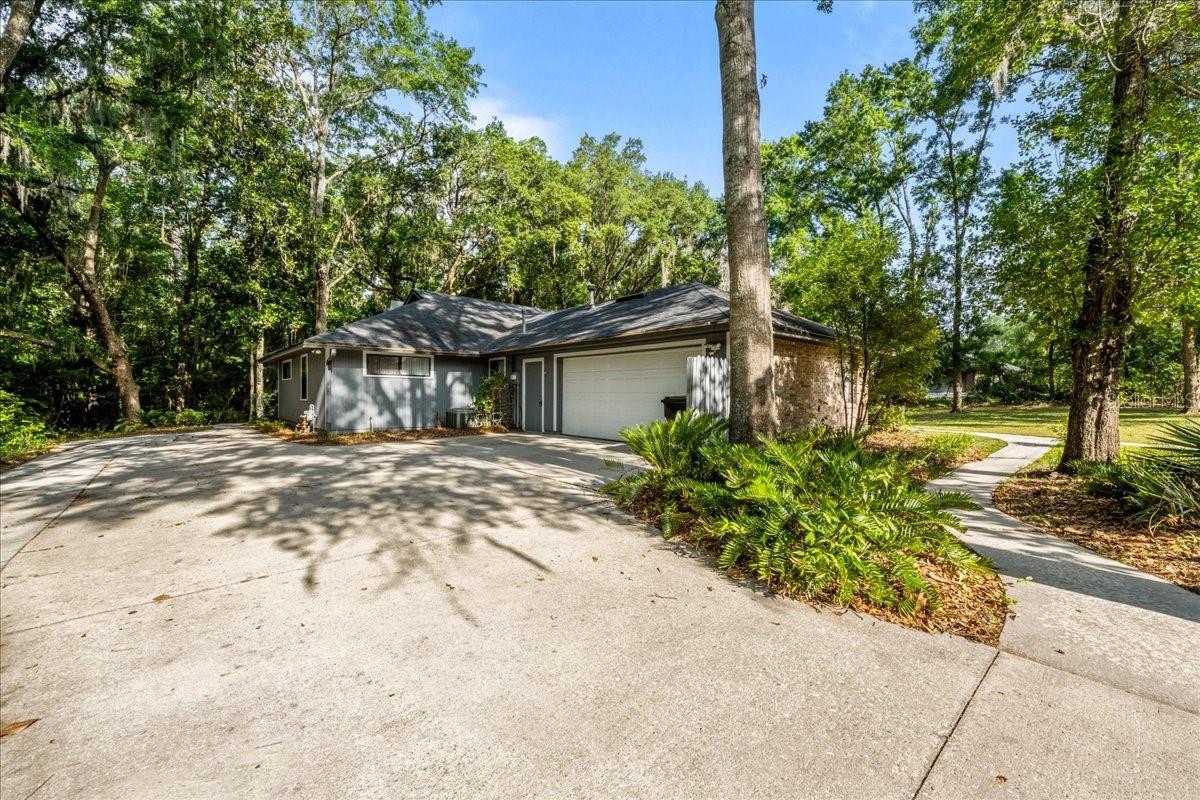Image 3 of 63 For 1326 57th Street