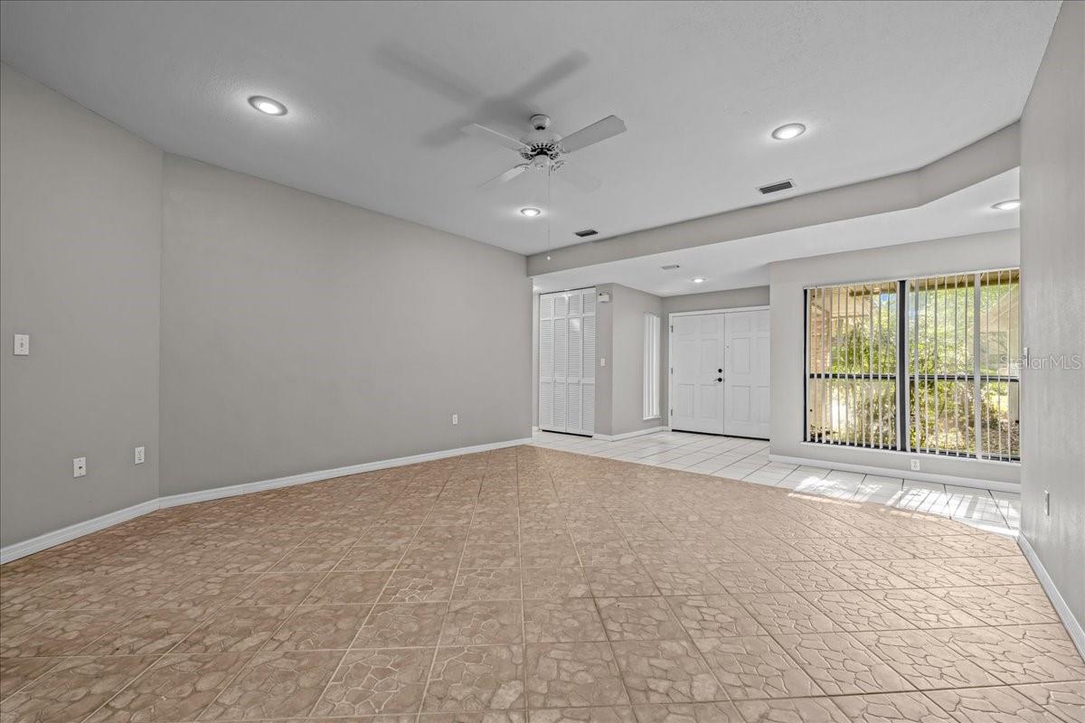 Image 9 of 63 For 1326 57th Street