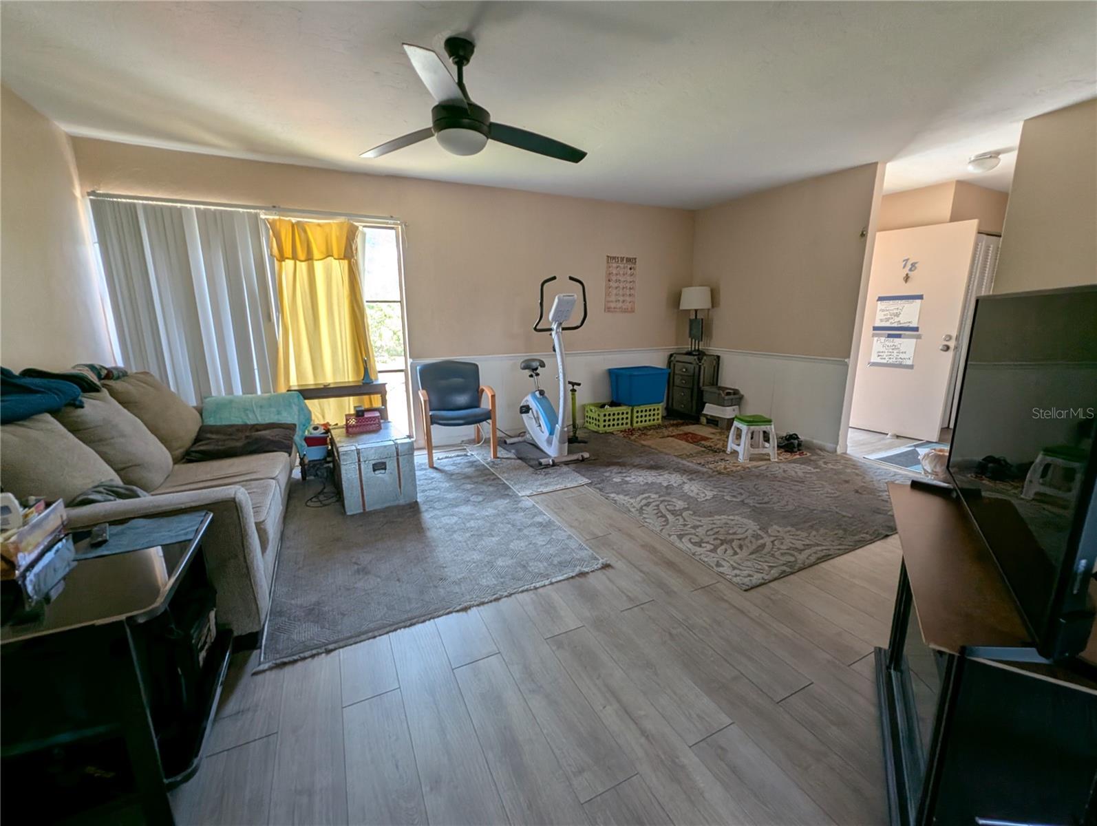 Image 3 of 13 For 2811 Archer Road J78