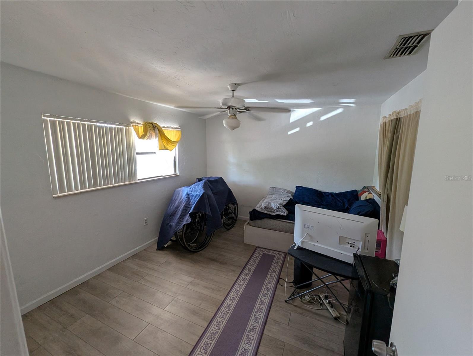 Image 9 of 13 For 2811 Archer Road J78