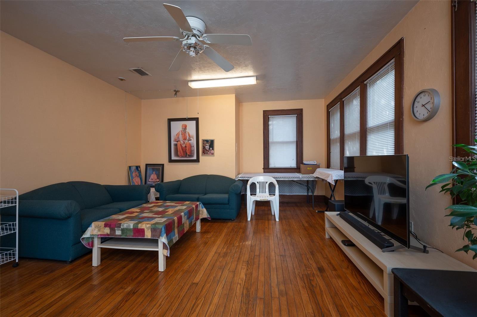 Image 11 of 18 For 4016 6th Street