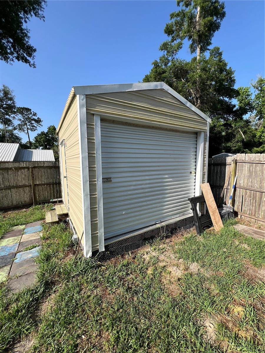 Image 16 of 17 For 117 Eliam Road