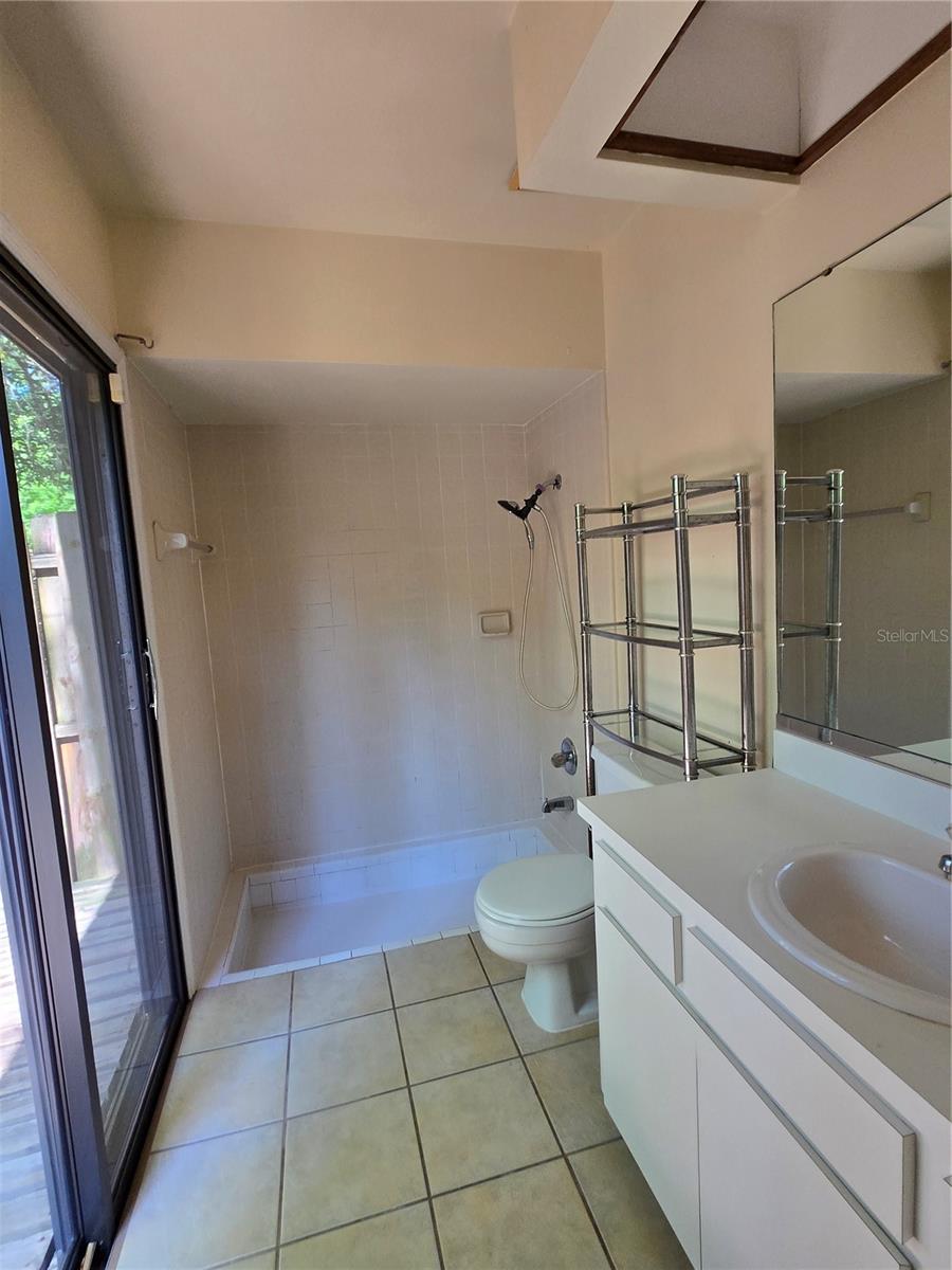 Image 17 of 40 For 5315 81st Terrace