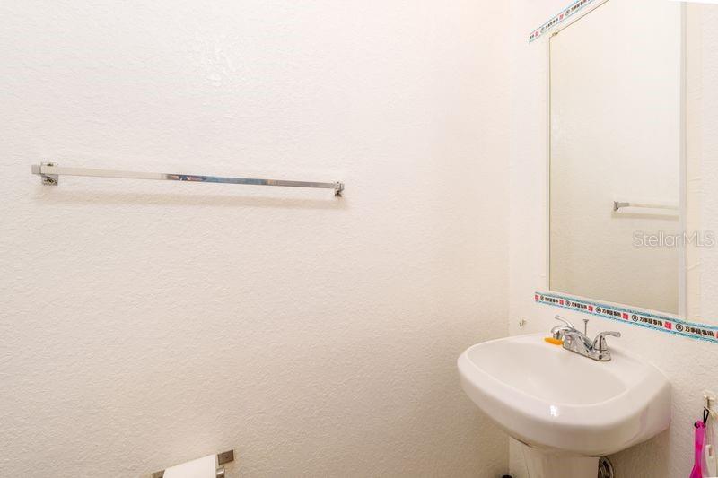 Image 10 of 11 For 5046 43rd Avenue 106