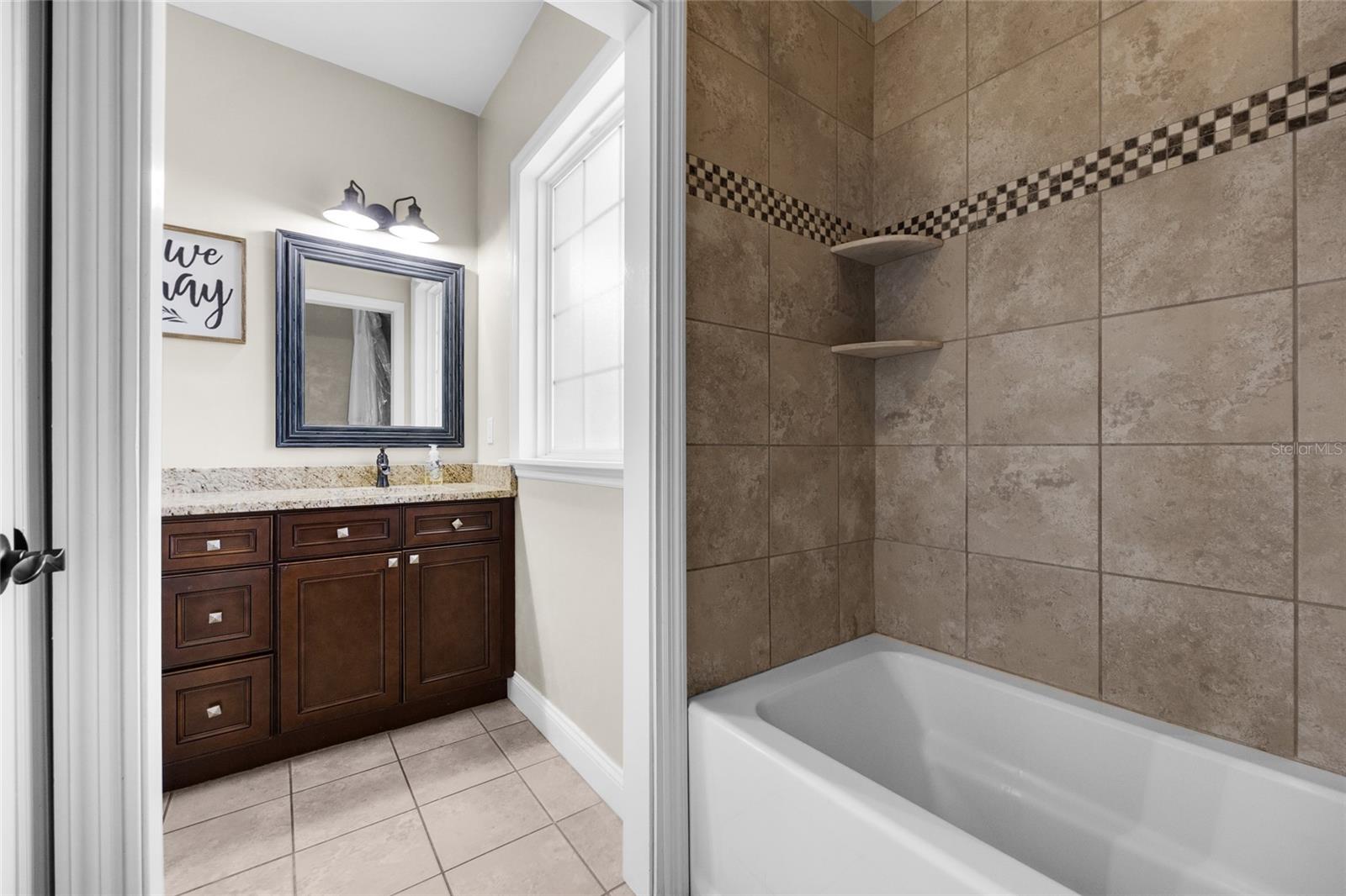 Image 21 of 68 For 7673 County Road 229a