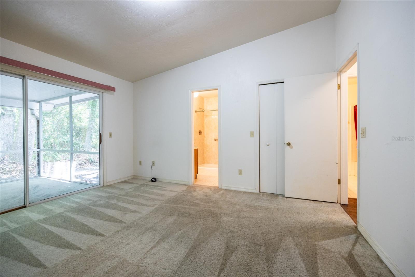 Image 21 of 43 For 231 48th Boulevard 0