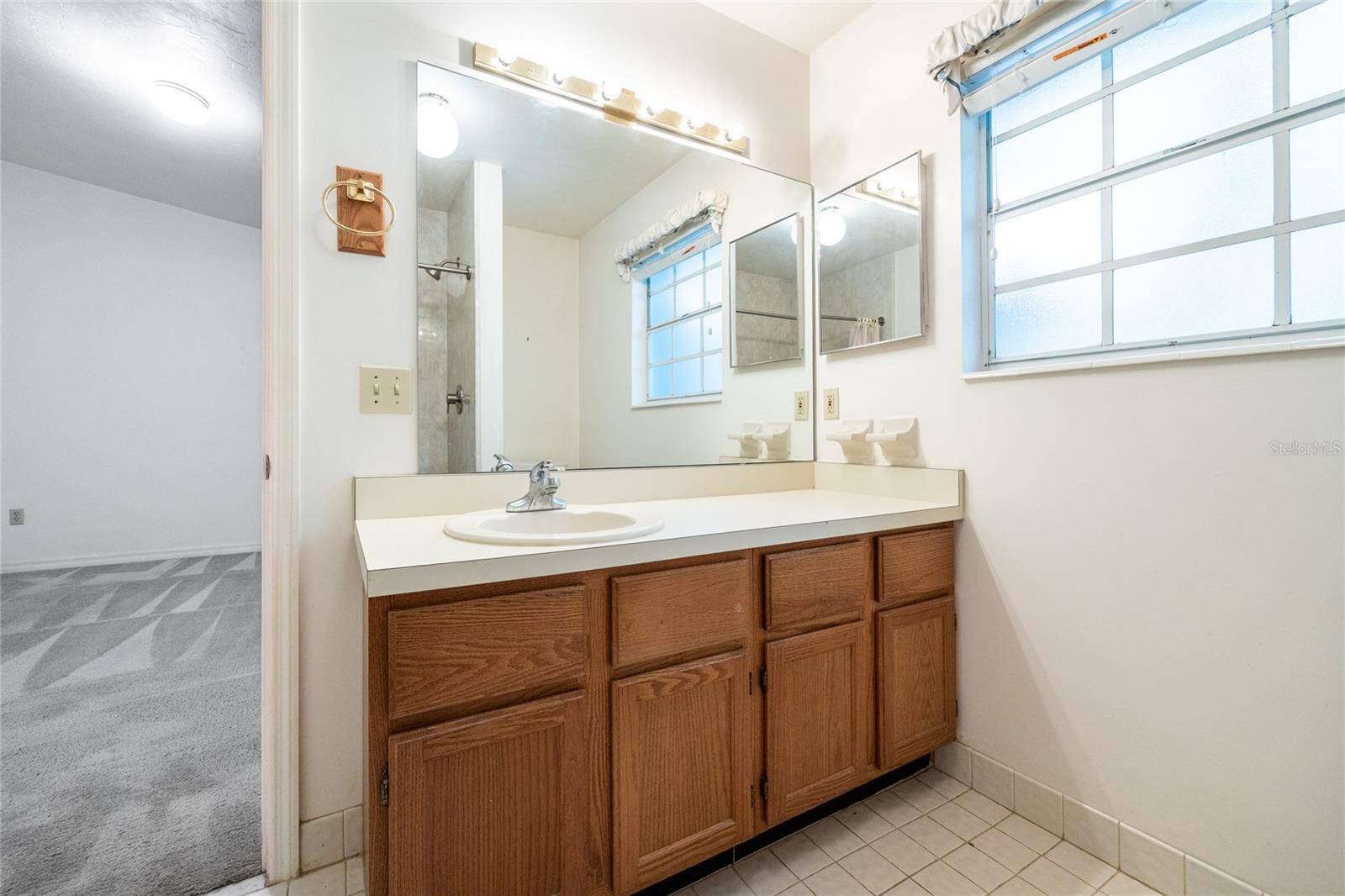 Image 25 of 43 For 231 48th Boulevard 0