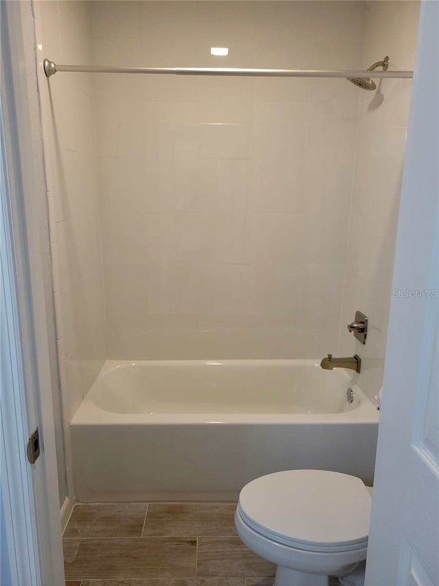 Image 13 of 21 For 6015 35th Way