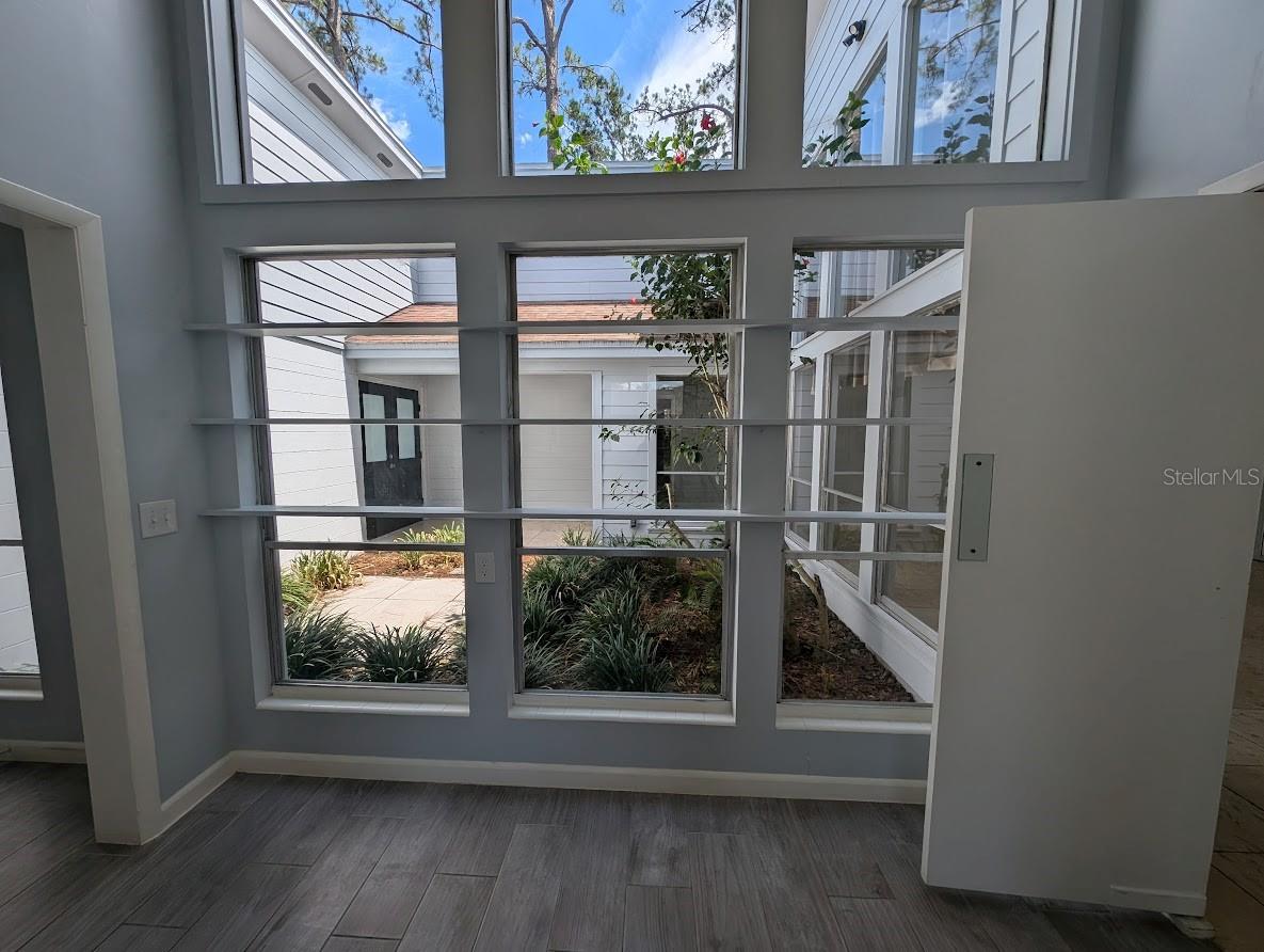 Image 5 of 21 For 6015 35th Way