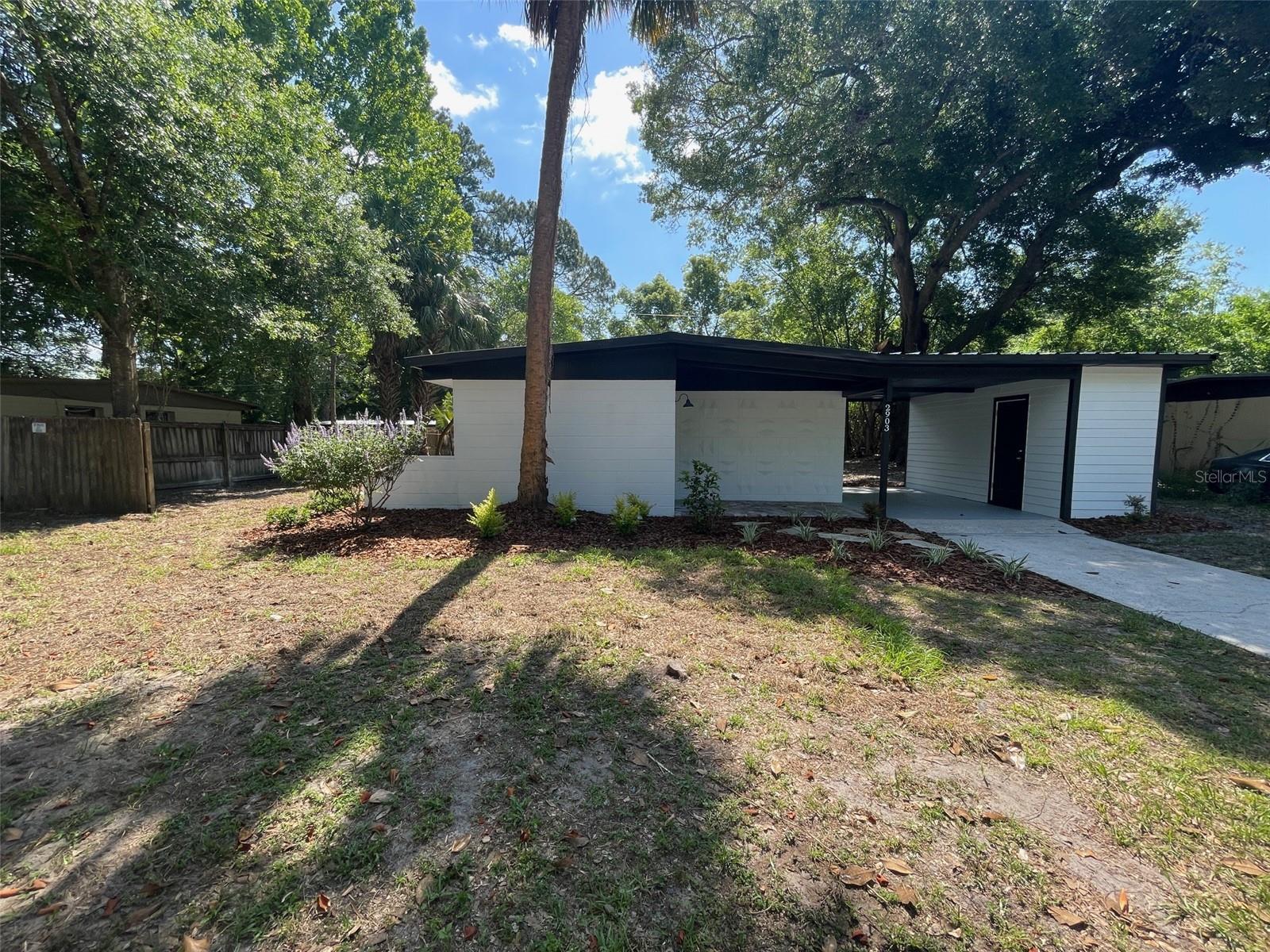 Image 2 of 21 For 2903 10th Drive