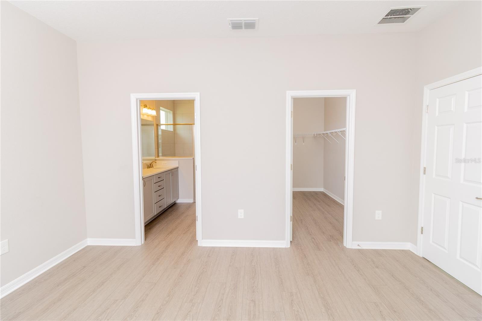 Image 14 of 32 For 8925 76th Street