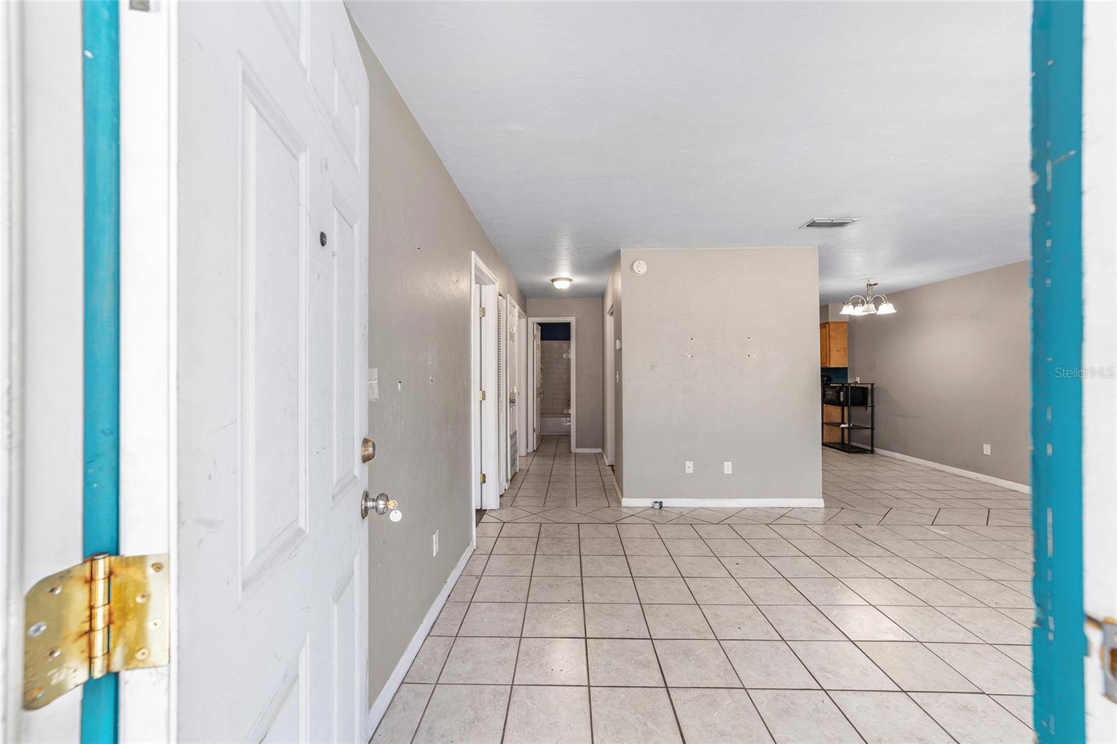 Image 19 of 37 For 6117 23rd Terrace