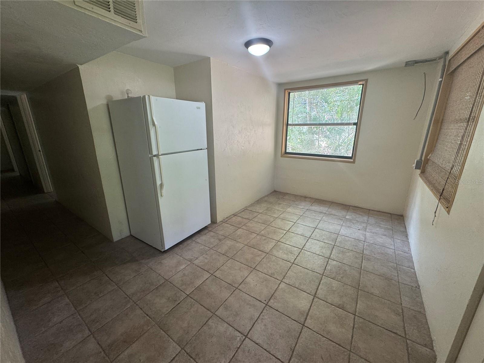 Image 11 of 22 For 3 24th Street