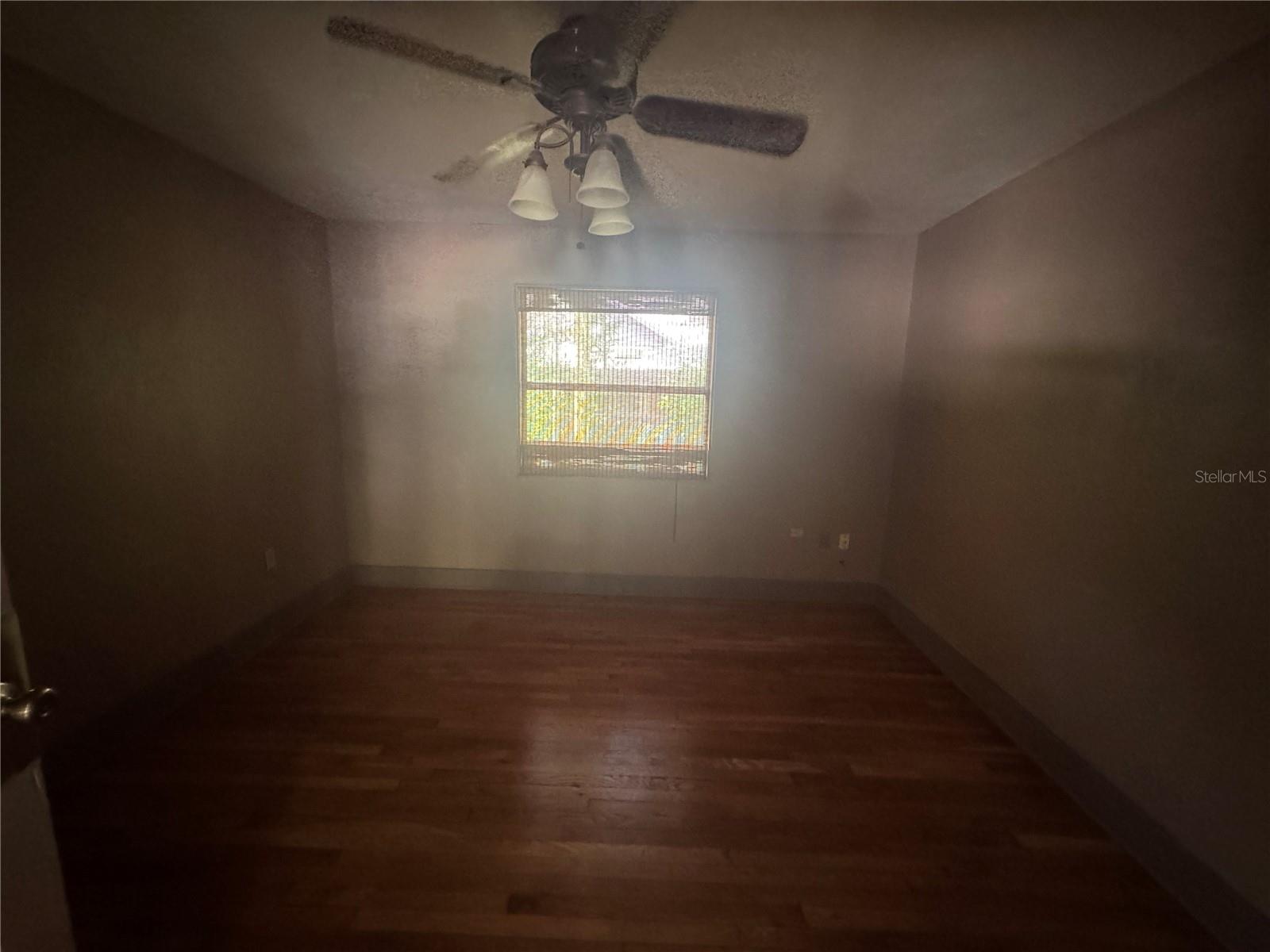 Image 6 of 22 For 3 24th Street