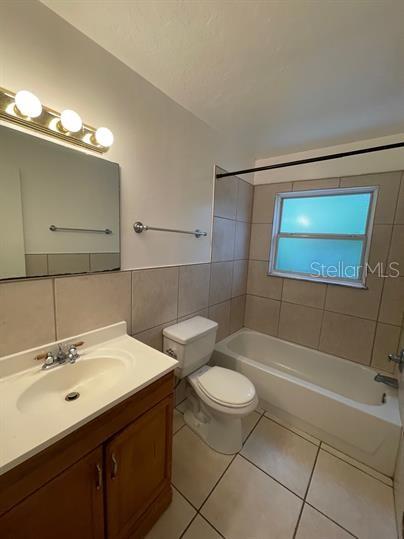 Image 6 of 8 For 6106 11th Place B